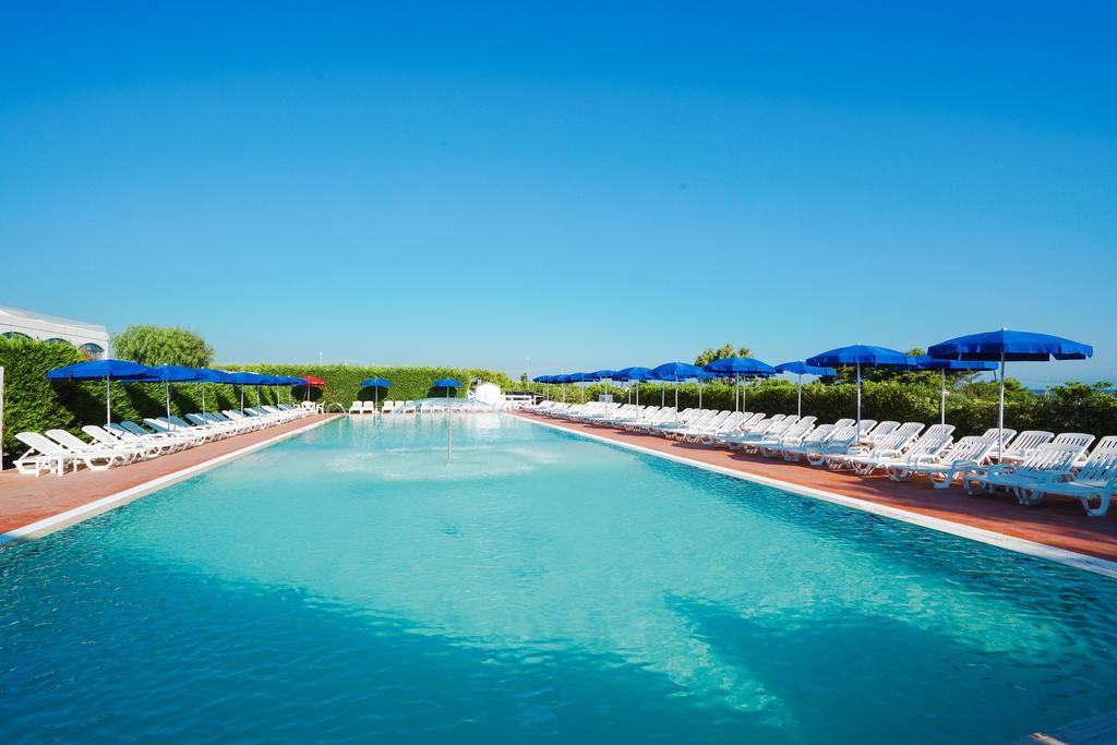 Torre Guaceto Greenblu Resort Specchiolla Exterior foto